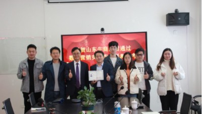 越努力越幸運 恩澤化工學習交流短視頻轉(zhuǎn)變思維